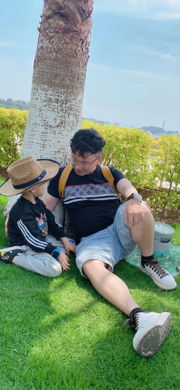 提莫的第一张照片--颖上闪婚服务中心